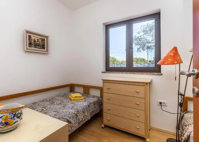 4 Bedroom Pet Friendly In Ferienhaus *