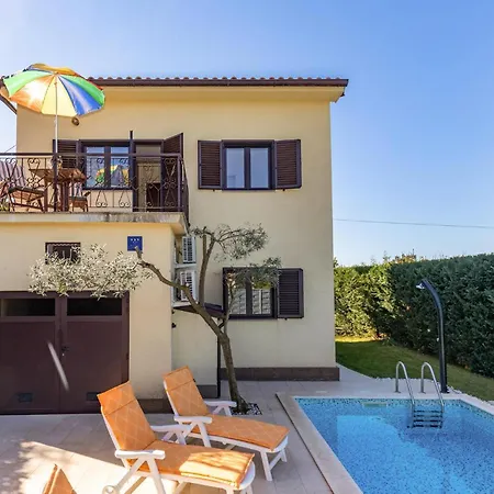 4 Bedroom Pet Friendly In Soline (Krk)