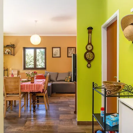 4 Bedroom Pet Friendly In Soline