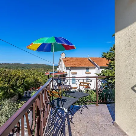 4 Bedroom Pet Friendly In Soline *
