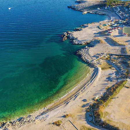 4 Bedroom Pet Friendly In Hébergement de vacances Soline (Krk)