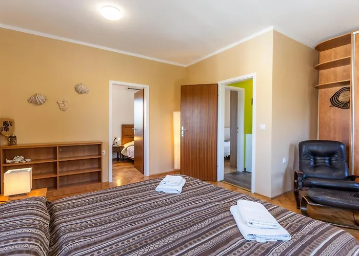 4 Bedroom Pet Friendly In * 索利纳